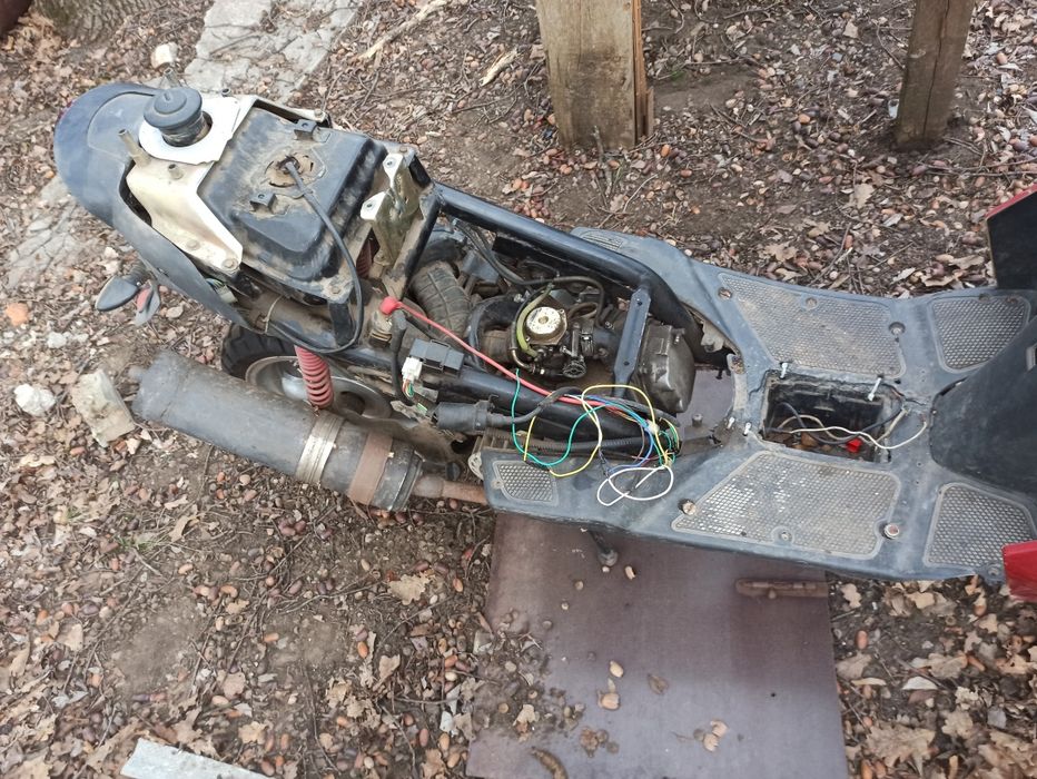 Продам скутер Вайпер Nova 150 куб