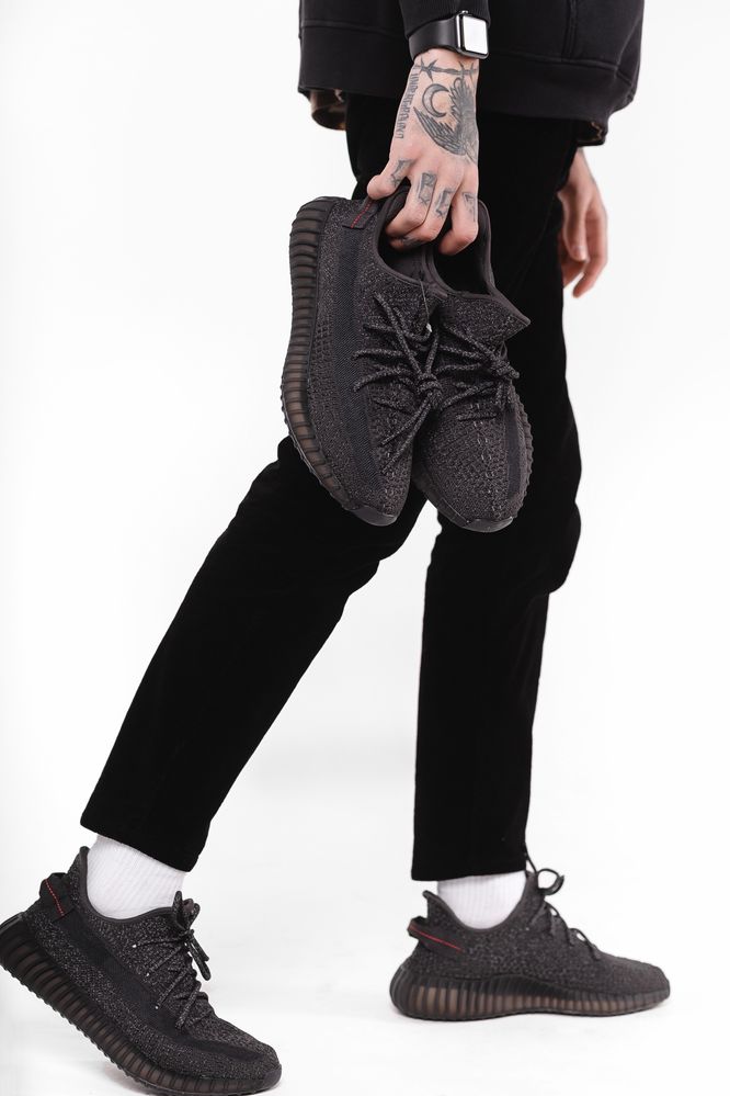 Чоловічі /Жіночі кросівки Adidas Yeezy Boost 350 Black Full Reflective