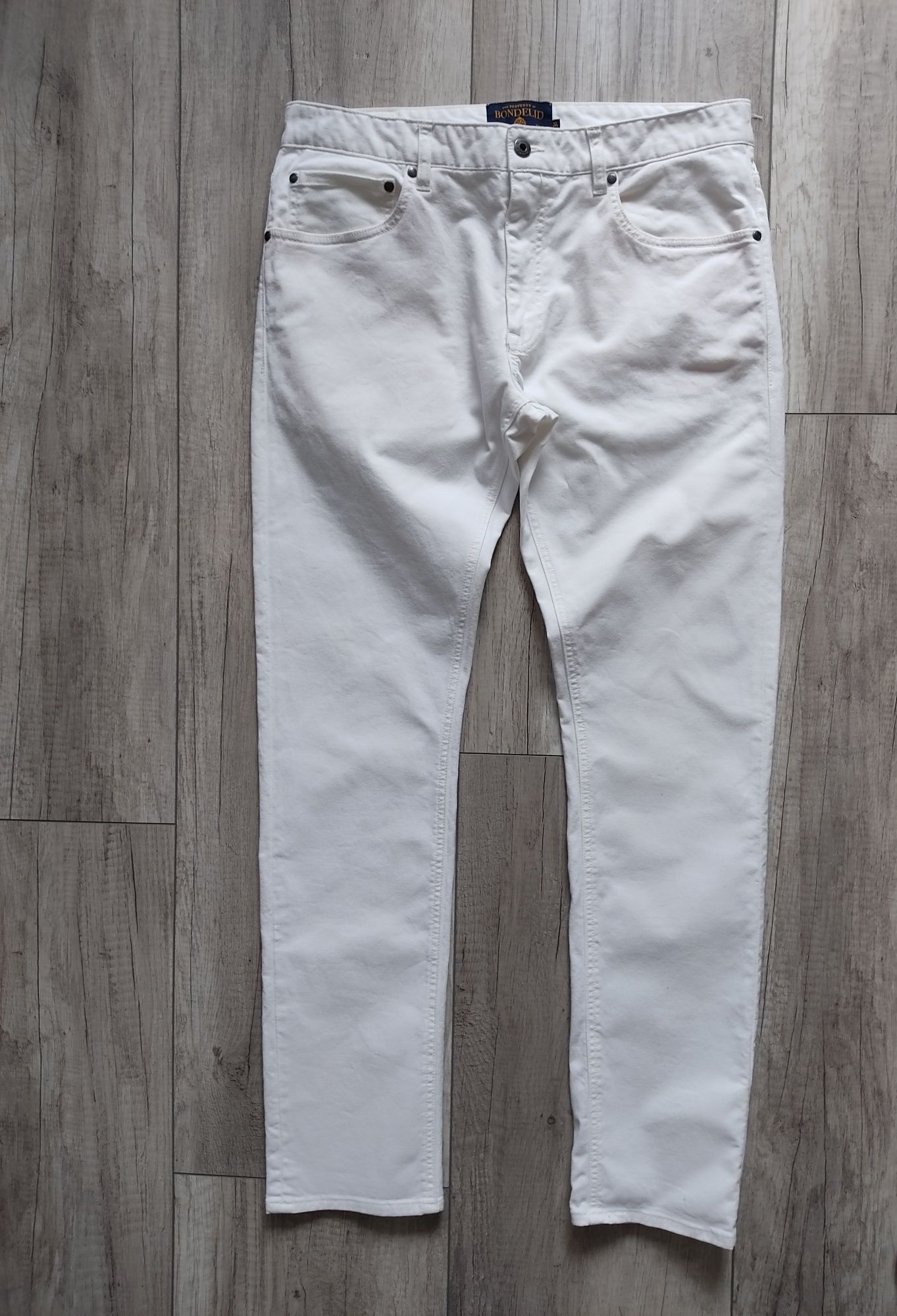 Spodnie męskie białe Bondelid L