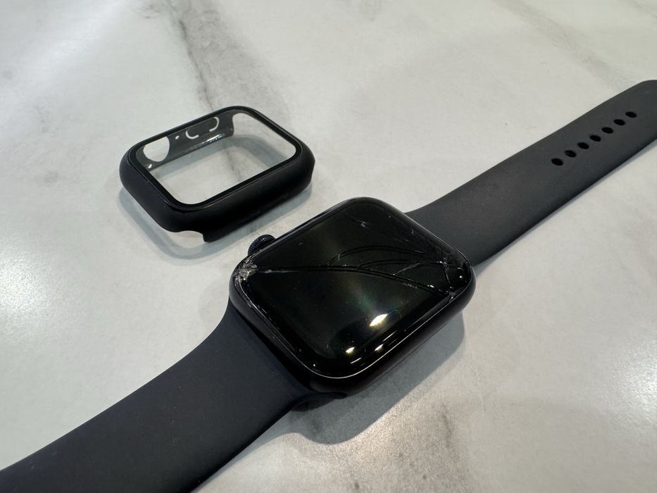 Apple Watch SE 2gen 44mm zbita szybka 97%