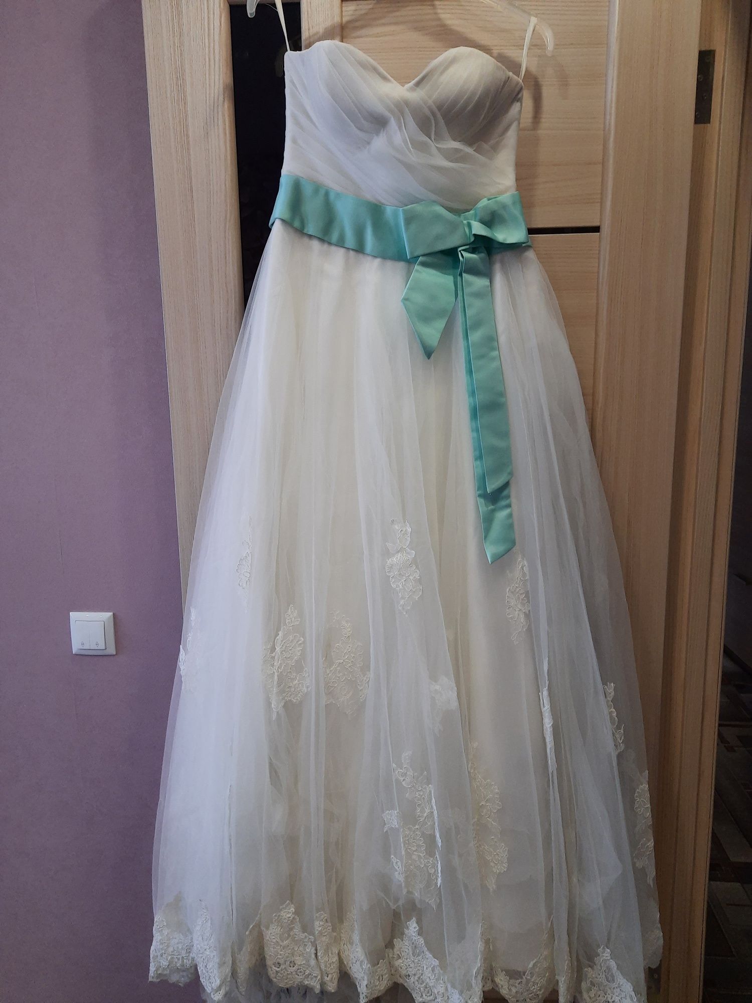 Свадебное платье шито на заказ