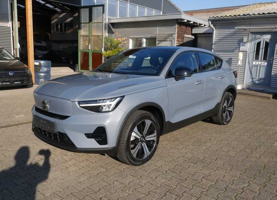 Бампер Volvo C40 запчастини Вольво С40 разборка