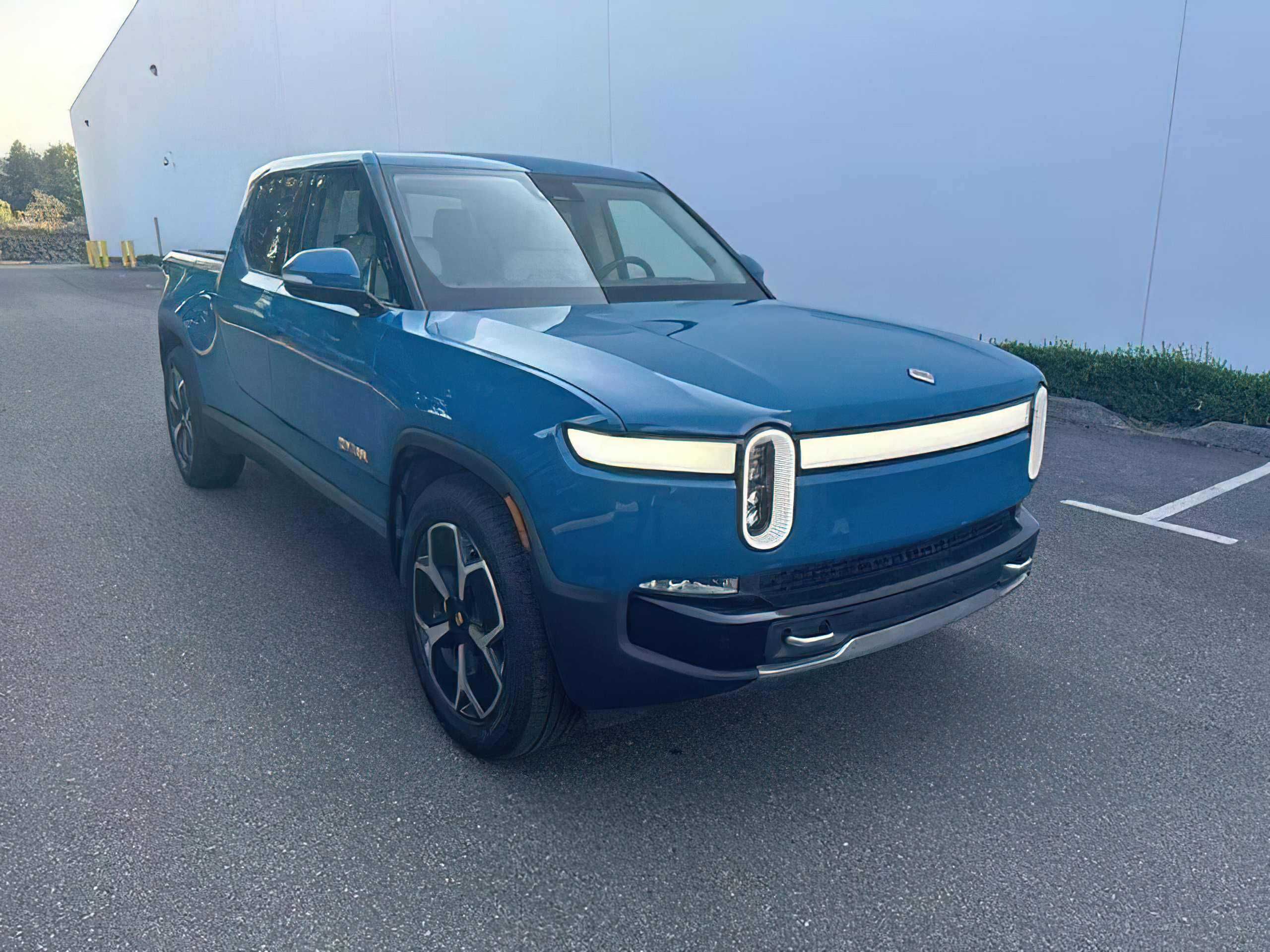 2022 Rivian R1T Adventure