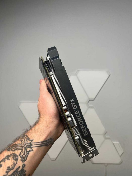 Відеокарта KFA2 GTX 1660 6Gb Super 1-Click OC Plus