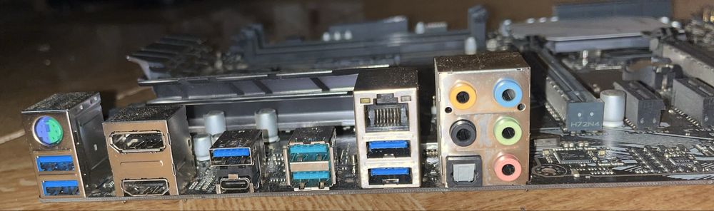 Материнська плата Asus prime x370-pro