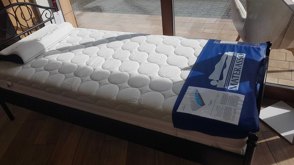 Materac bardzo twardy Materasso  Titan 90x200 z eskpozycji