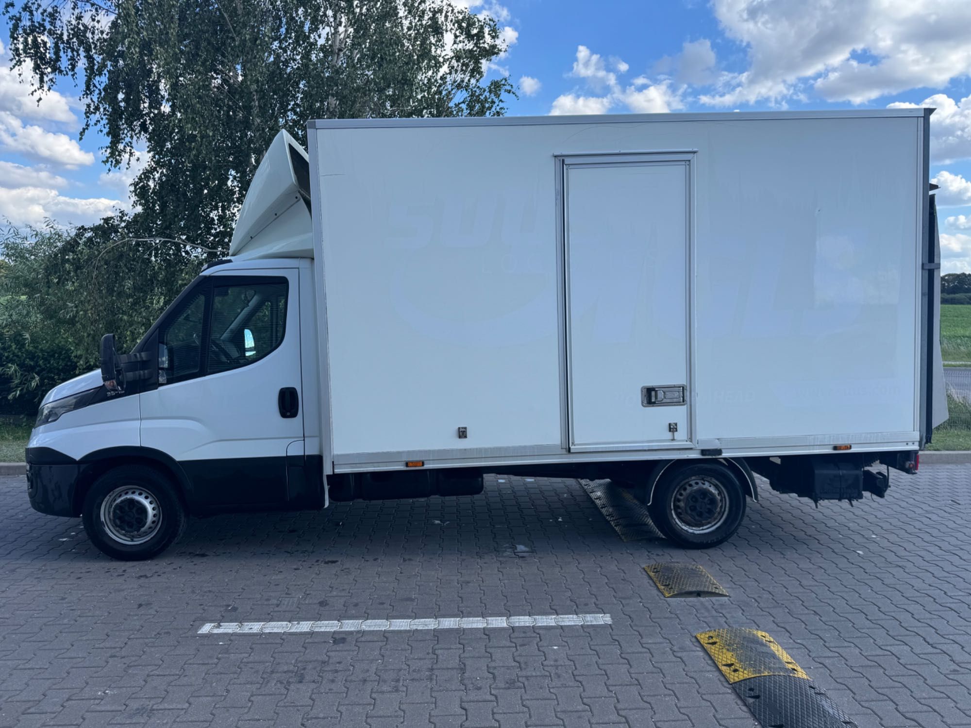 Iveco Daily 35S15 2.3 Duża winda/ pneumatyka