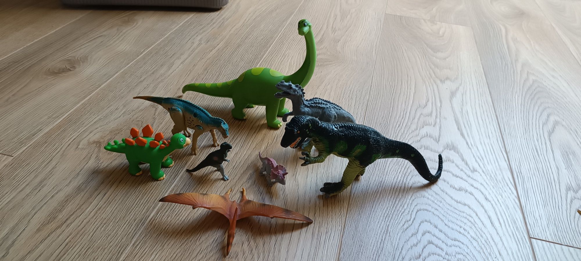 Brinquedos dinossauros