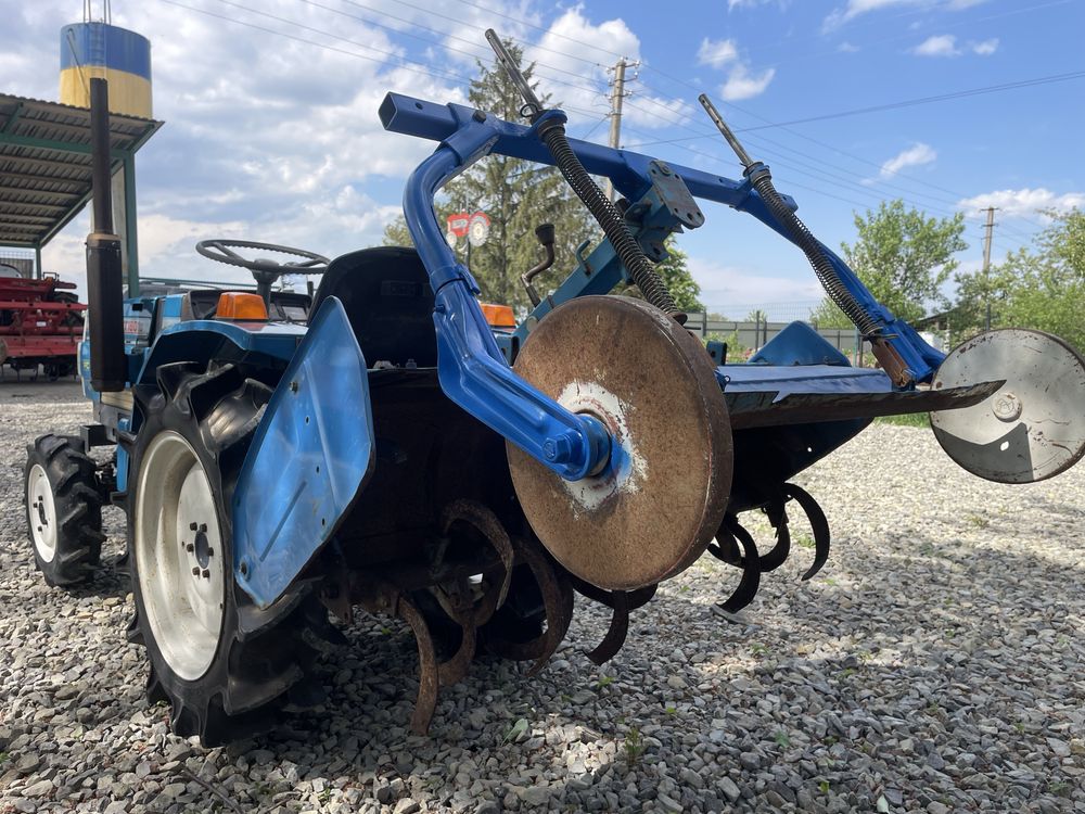 Японський мінітрактор Mitsubishi MT1601d 4х4 Фреза Трактор Міцубісі 16