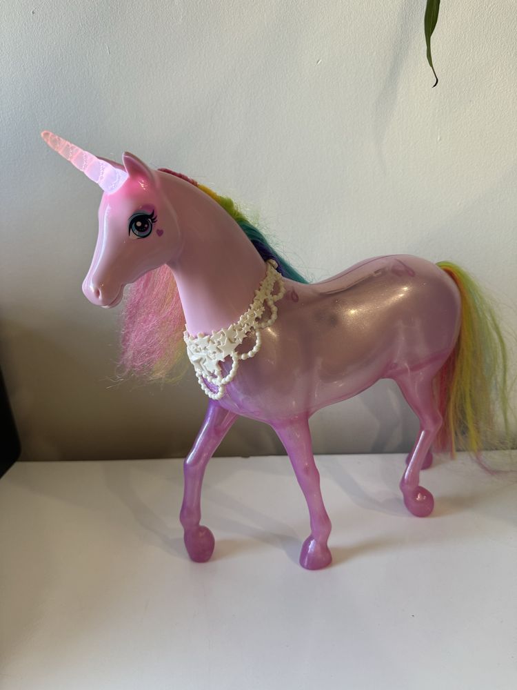 Barbie jednorożec Dreamtopia magiczny gra
