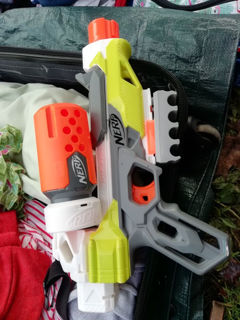 Pistolet    Nerf