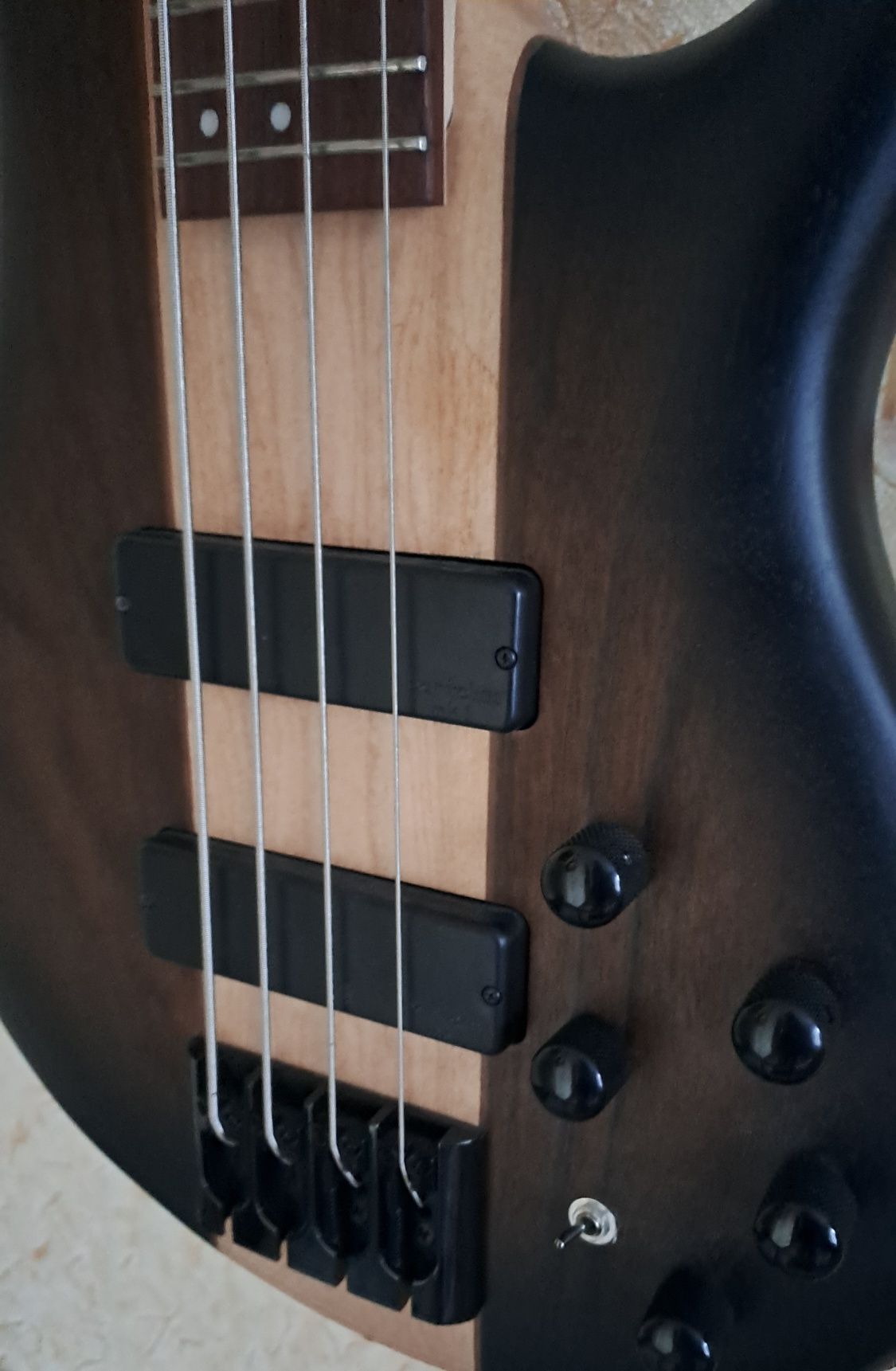 басс гітара CORT C4 Plus OVMH