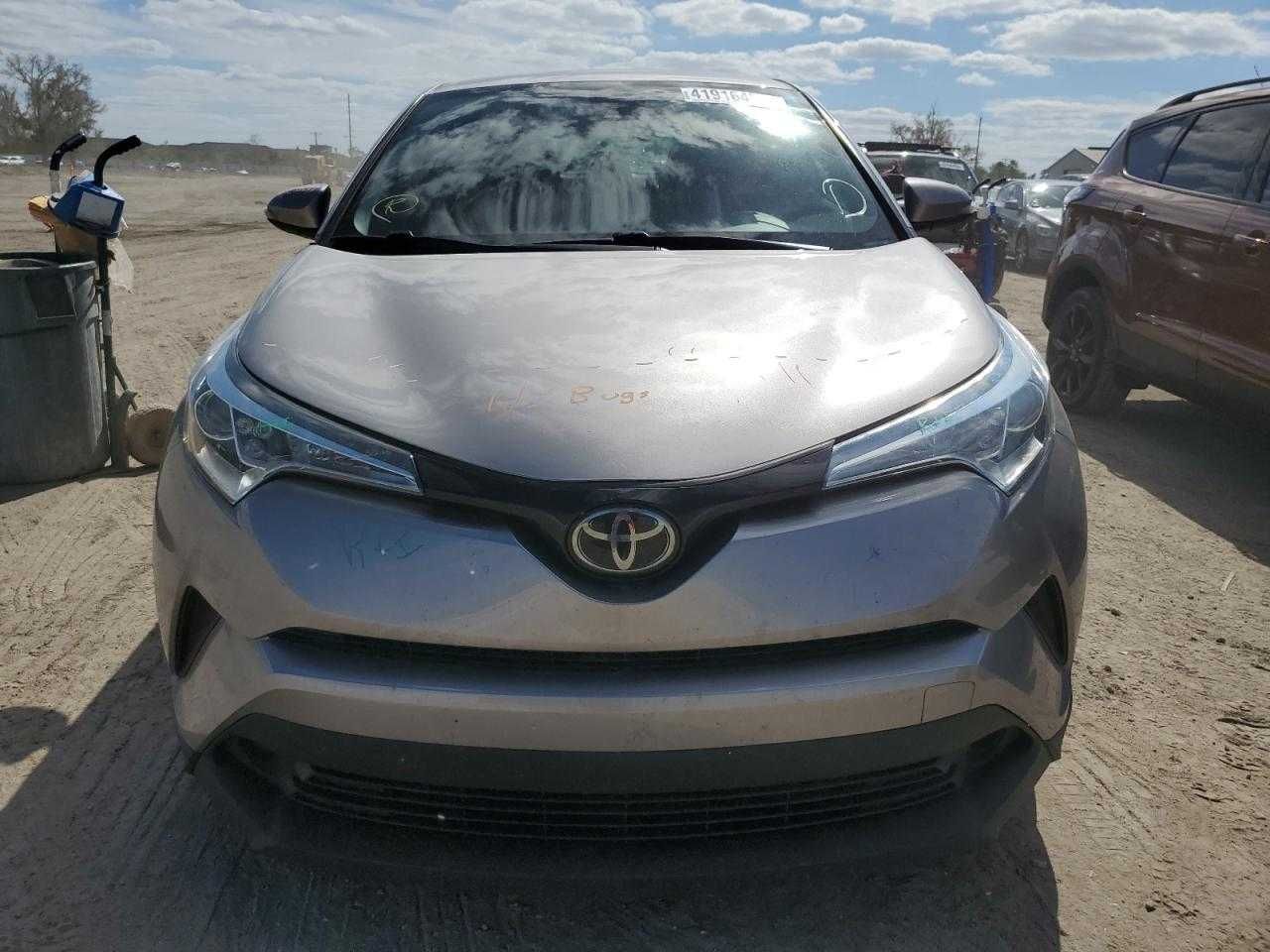 2019 TOYOTA C-HR XLE Вигідно з США