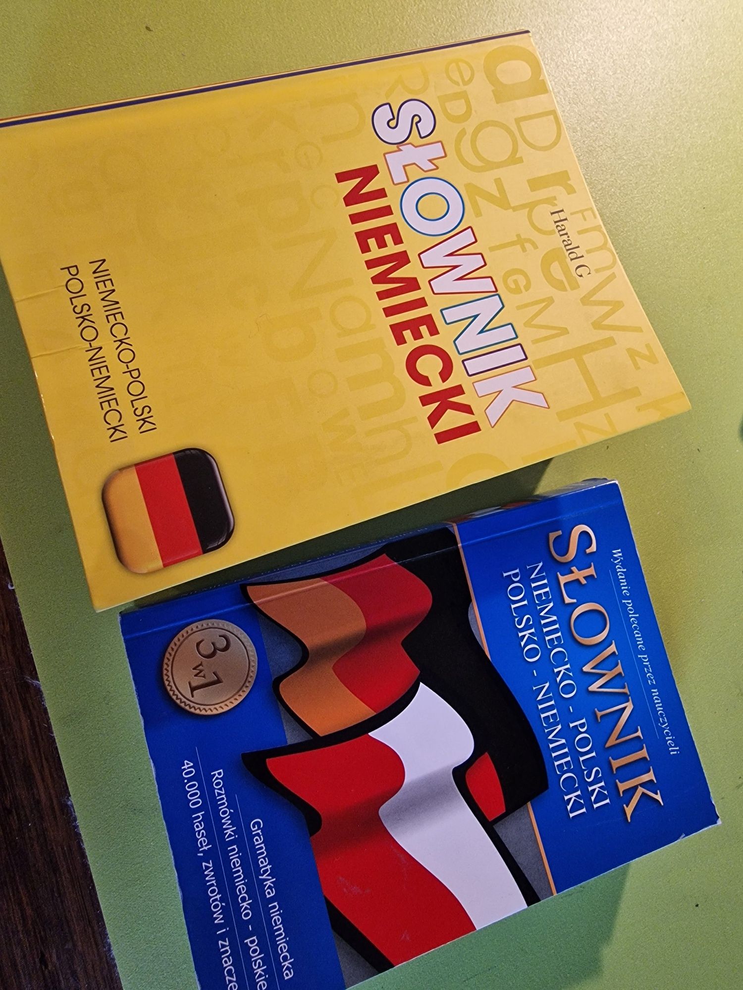 Dwa słowniki polsko-niemieckie