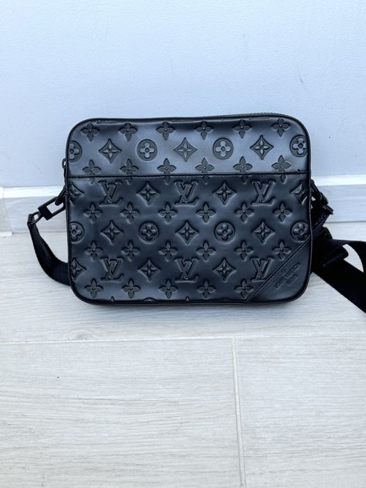 Кожаная мужская сумка через плечо Louis Vuitton