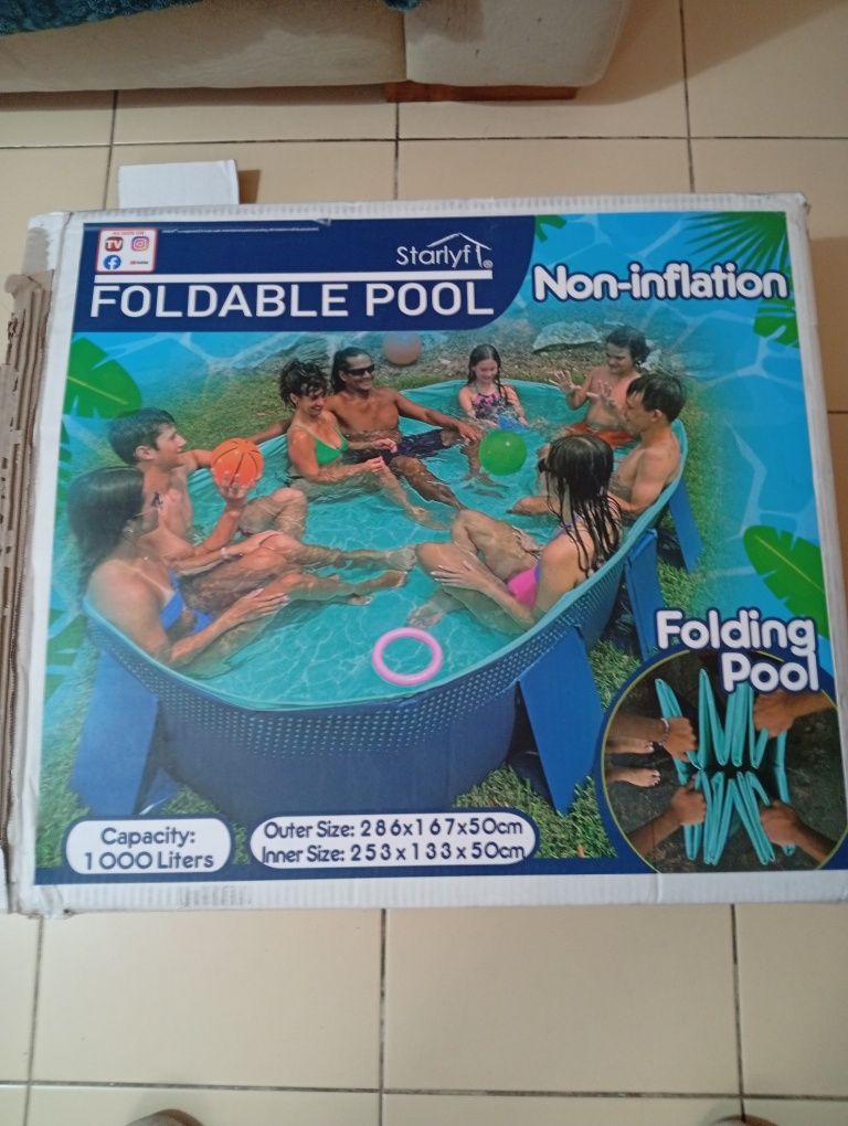Piscina nova em caixa