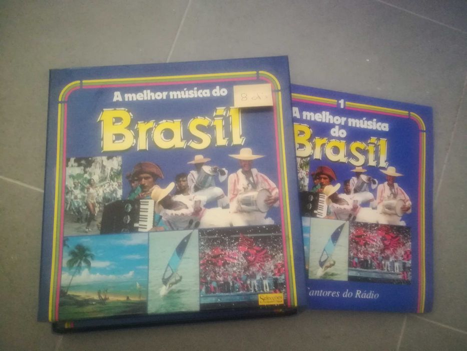 Venda de Caixas com LP's em vinil da Reader's Digest