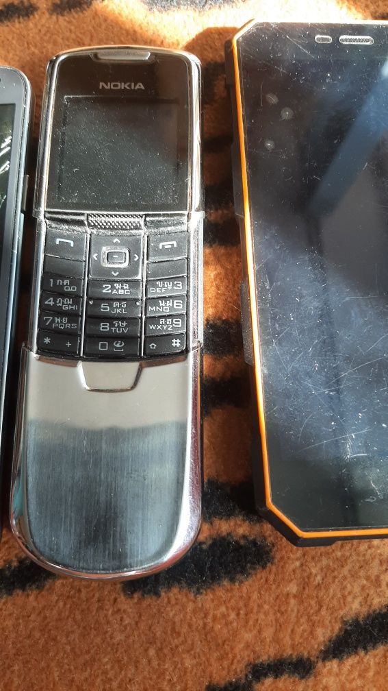 Telefony na części