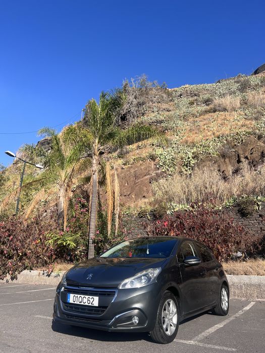 Peugeot 208 PureTech