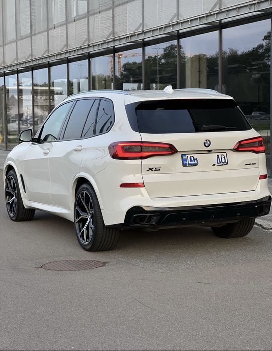 Продам задні фари BMW X5 G05 оригінал