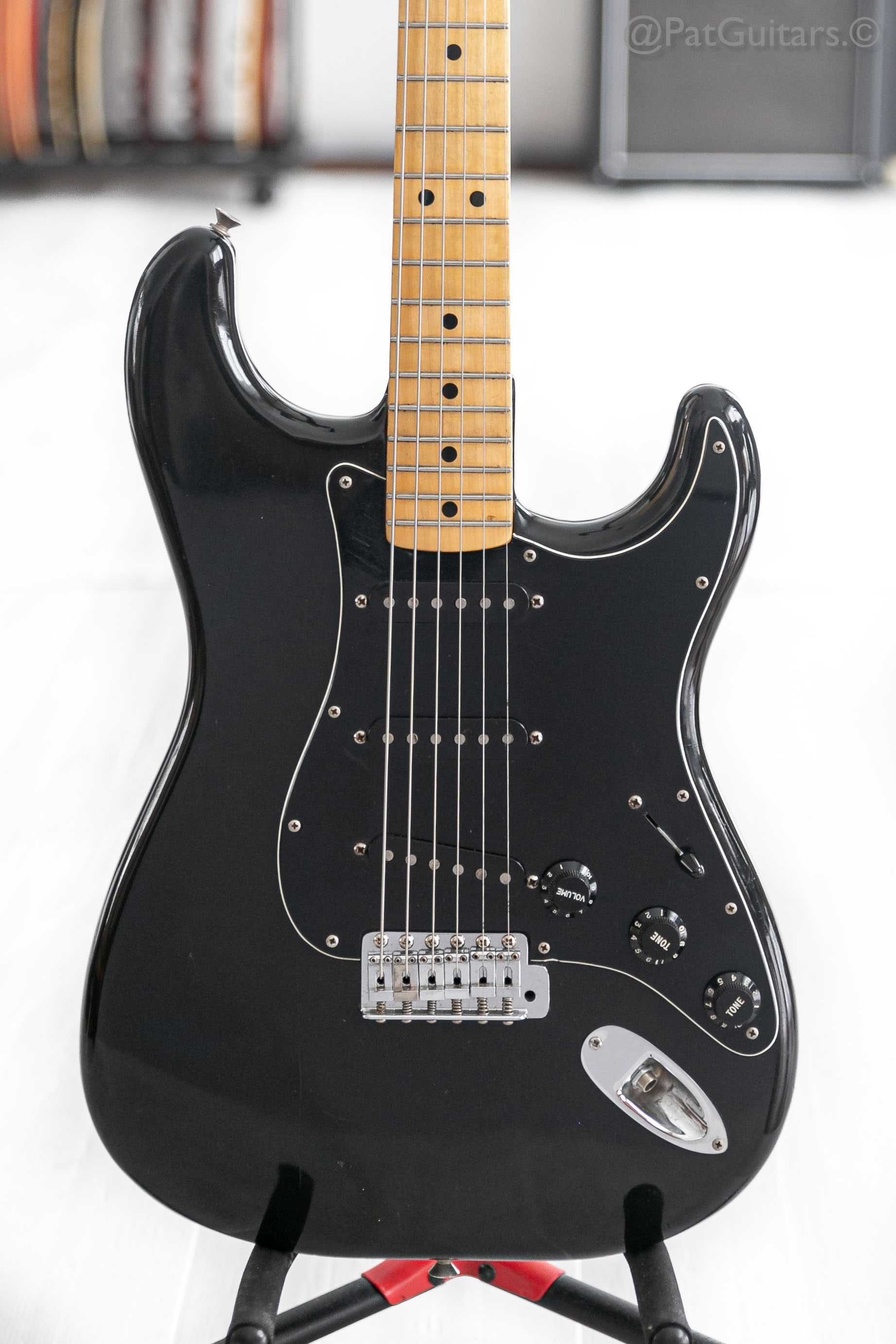 1978 Fender Stratocaster Maple Fretboard in Black