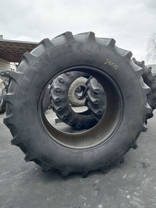710/70R42 Vredestein JA113