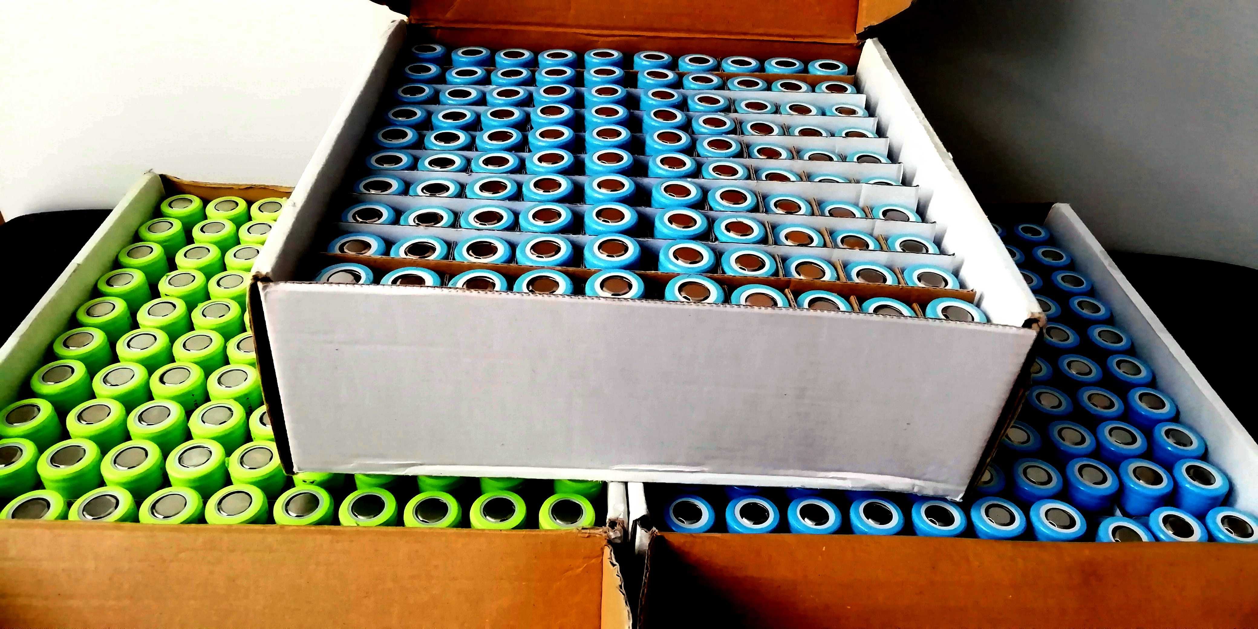 Akumulatory - baterie 12V [11,1v]-18650  li-ion, do łódki zanętowej.