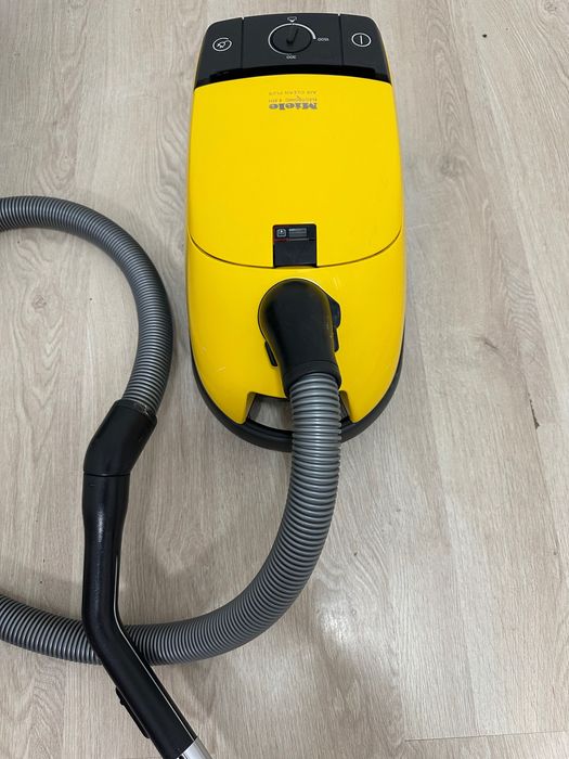 Пилосос Miele новий