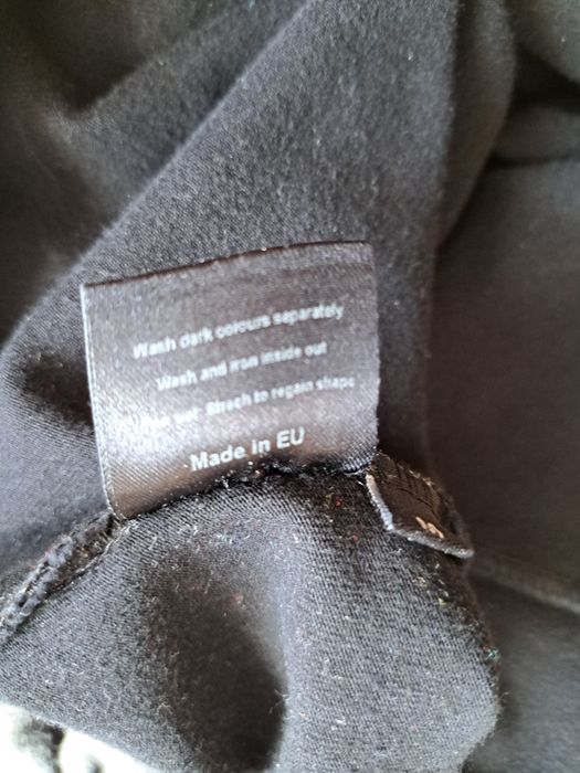 Sukienka czarna z dekoltem na plecach by Insomnia M-ka