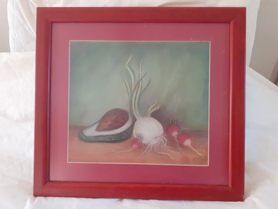 Quadros com molduras e gravuras