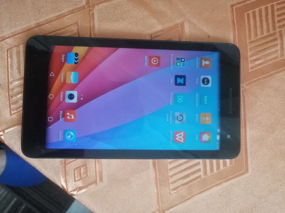 Планшет huawei t7 u1