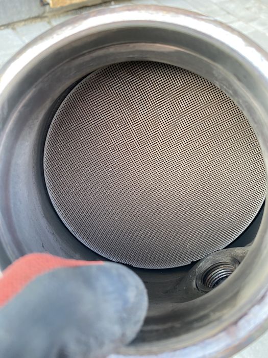 Продам каталізатор сажевий фільтр бмв! Знятий з мотору n20 90 пробігу