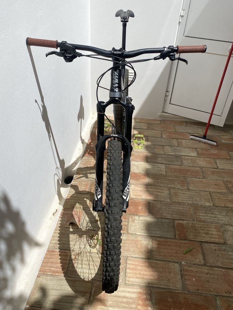 Giant reign 2 XL. Bicicleta btt enduro down hill montainbike bicycle