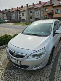 Opel Astra OPEL ASTRA J KOMBI 1.4 Benzyna 120KM 130 tys.