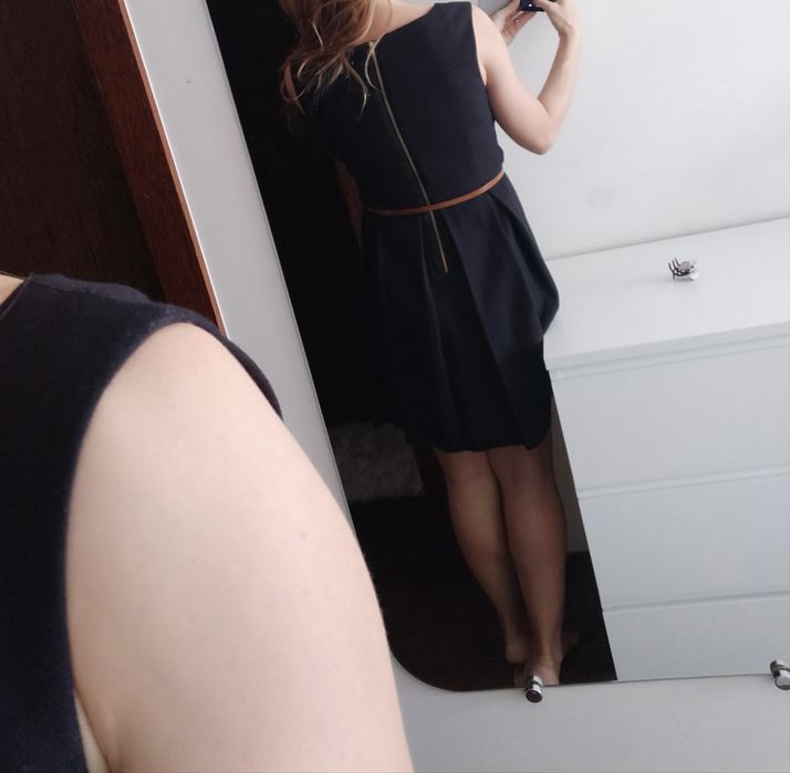 Vestido preto muito elegante