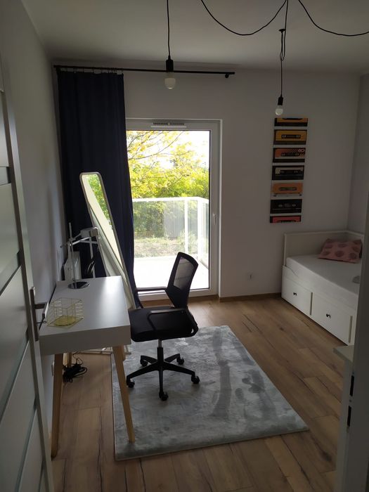 Pokój do wynajęcia w mieszkaniu dwupokojowym