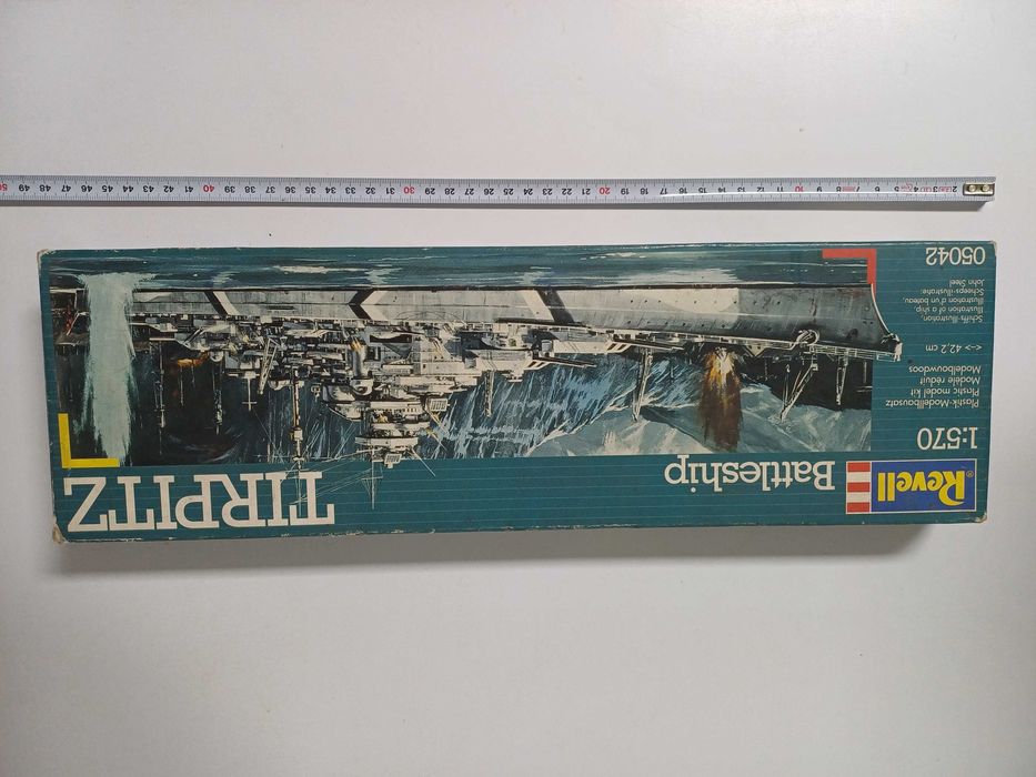 Navio Couraçado Tirpitz da Revell