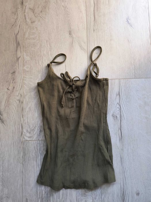 Bluzka na ramiączkach