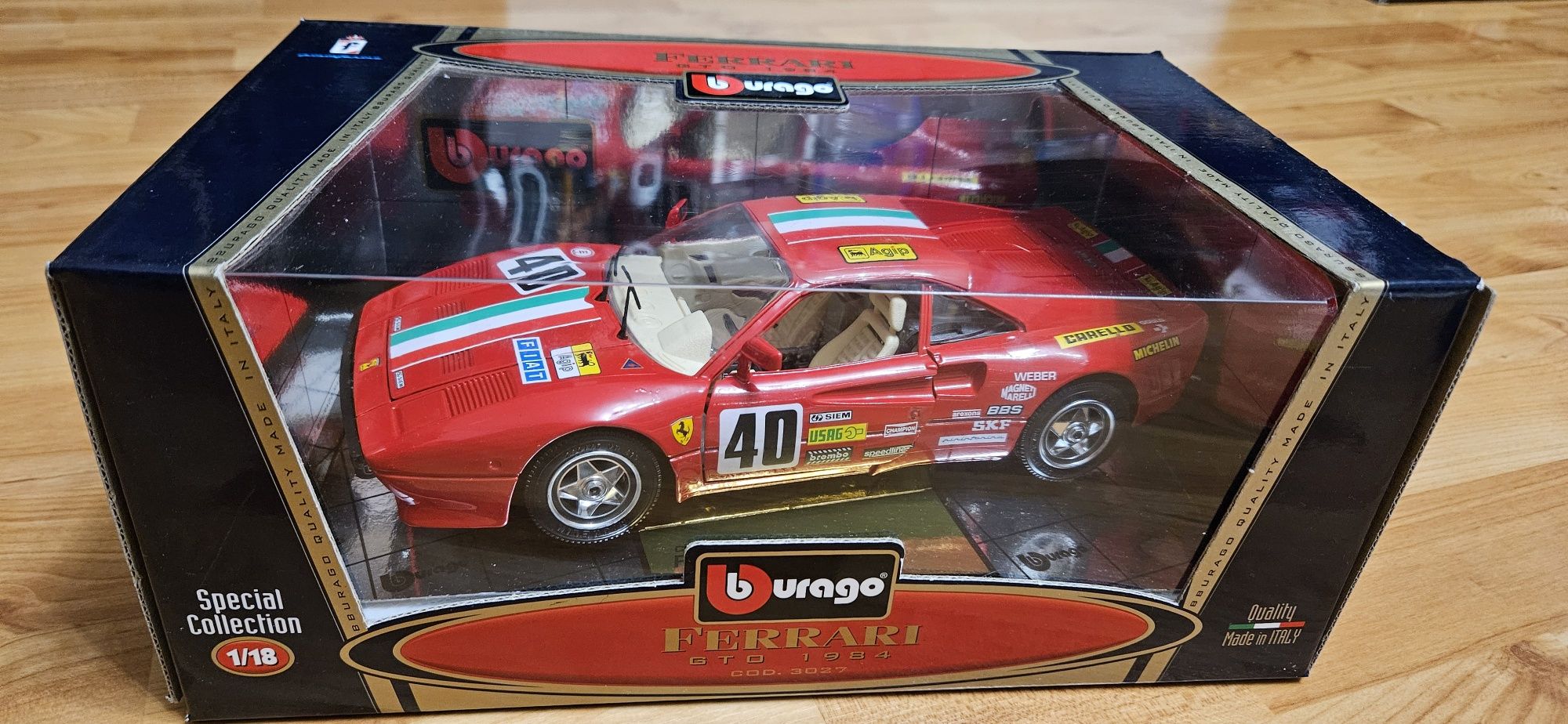 1:18 Burago Ferrari GTO 84'