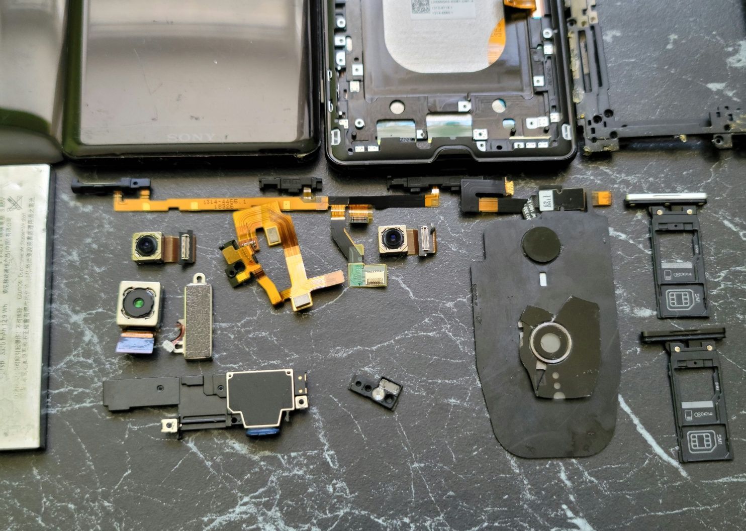 Запчасти к Sony Xperia