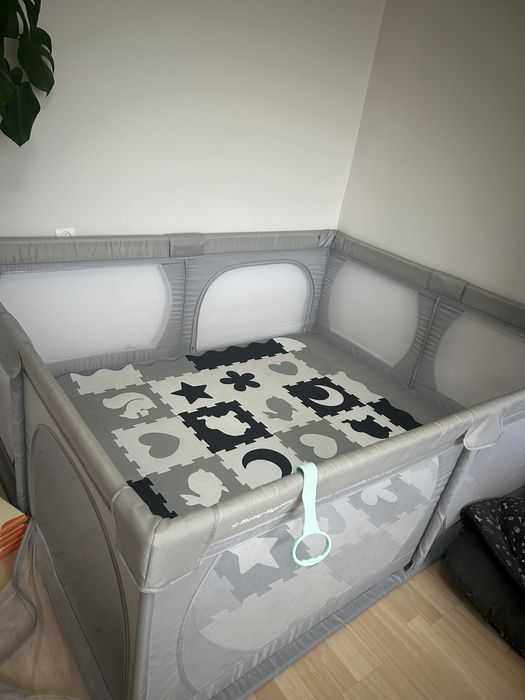 Kojec 160*200 z uchwytami i mata