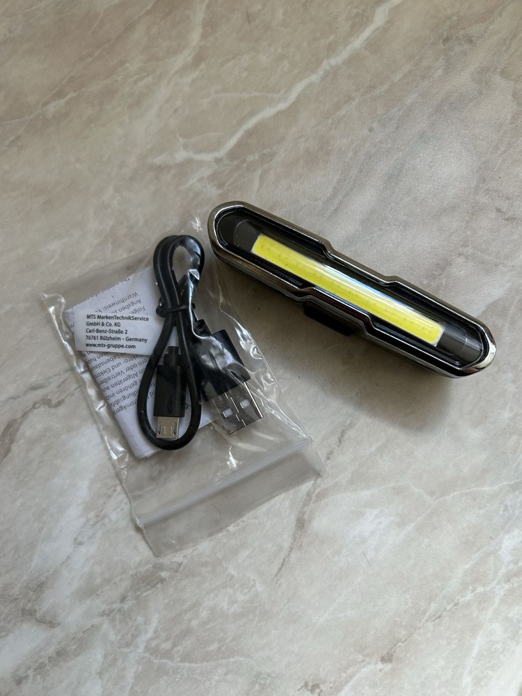 Lampka rowerowa z kablem usb