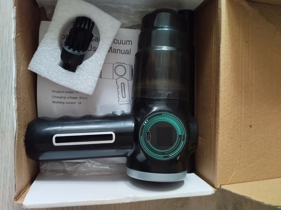 Продам пилосос в користуванні не був