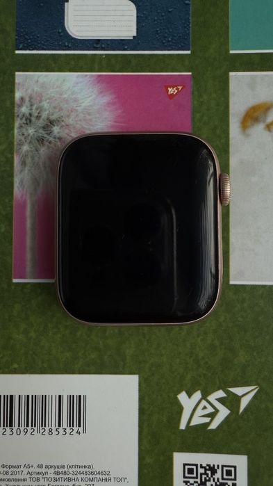 Apple  watch  5.