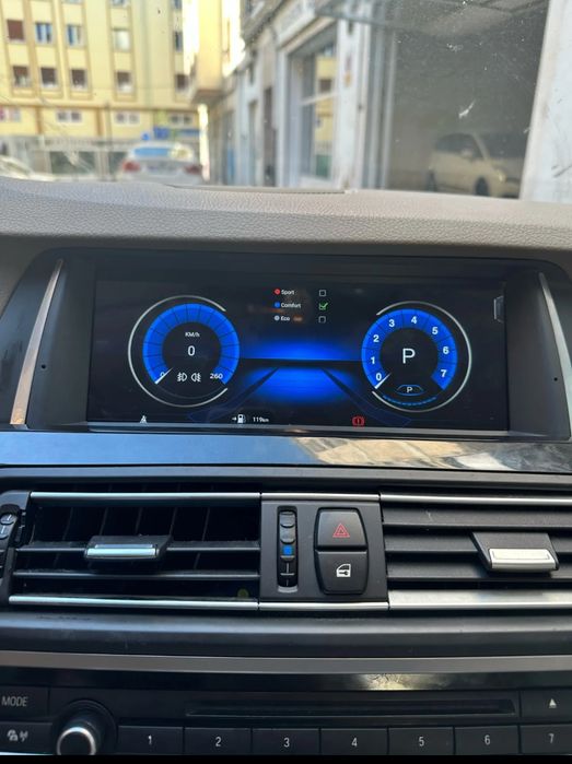 Rádio Android 13 com GPS BMW F10 F11 (Novo)