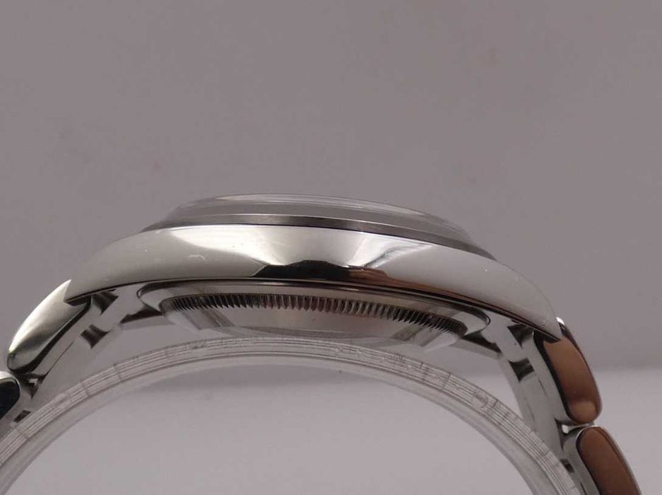 Rolex Explorer 114270 - 2005 rok
