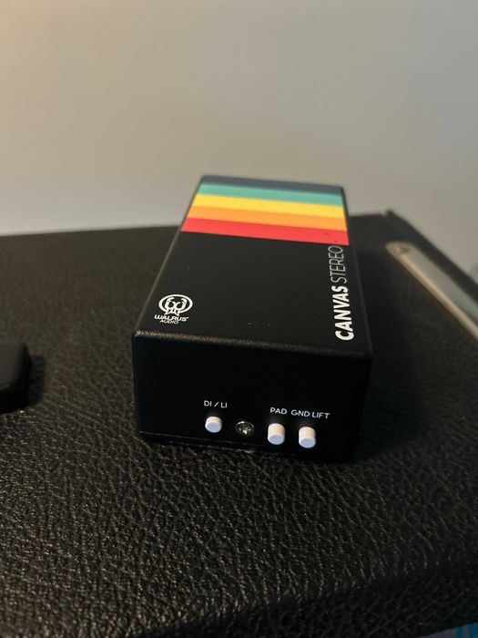 Walrus Audio Canvas Stereo DI Box