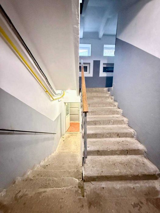 Продаж  БЕЗ КОМІСІЇ 3к.к в Корабельному районі