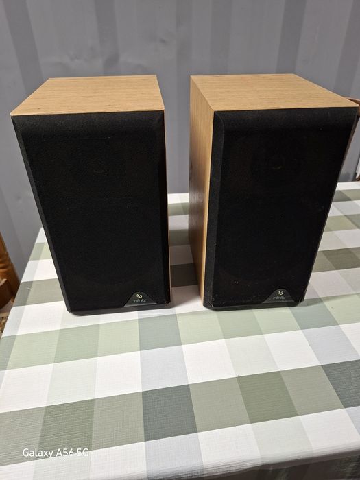 Par de Colunas Infinity