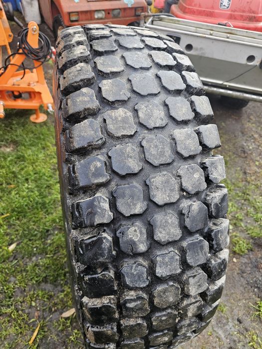 Kola opony felgi trawiaste new holland